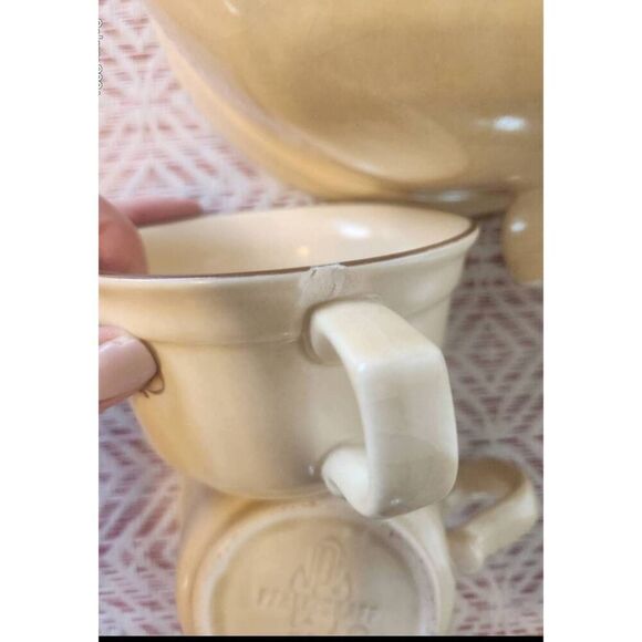 Four Pfaltzgraff villiage stoneware cups, soup pot in another listing - Picture 4 of 6